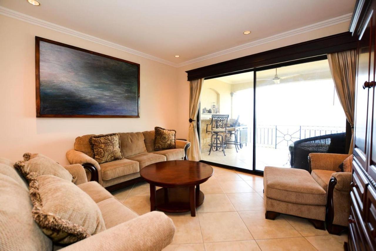 Exquisitely Decorated 5Th-Floor Aerie With Views Of Two Bays In Flamingo Villa Playa Flamingo Exterior photo