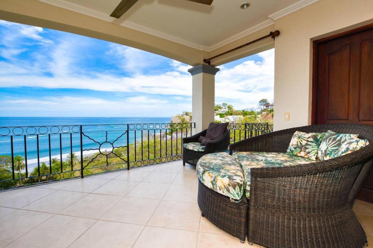 Exquisitely Decorated 5Th-Floor Aerie With Views Of Two Bays In Flamingo Villa Playa Flamingo Exterior photo